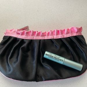 Too faced makeup bag and mascara